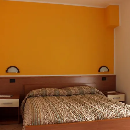 Hotel Ristorante Innocenti 2*